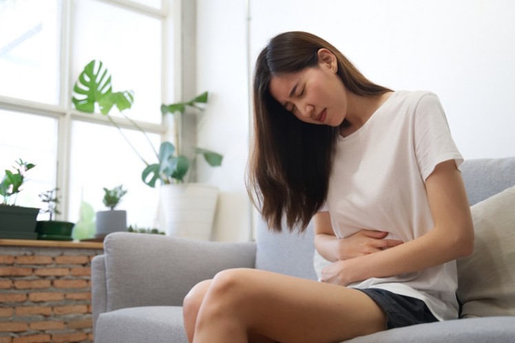 7 thói xấu khi ăn uống khiến dạ dày phải kêu cứu - Ảnh 3.