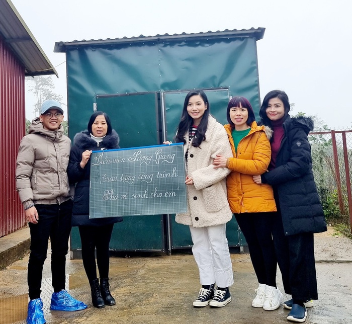 Diễn viên, doanh nhân Lương Giang mang yêu thương đến học sinh vùng cao - Ảnh 4. Diễn viên, doanh nhân Lương Giang mang yêu thương đến học sinh vùng cao - Ảnh 4.