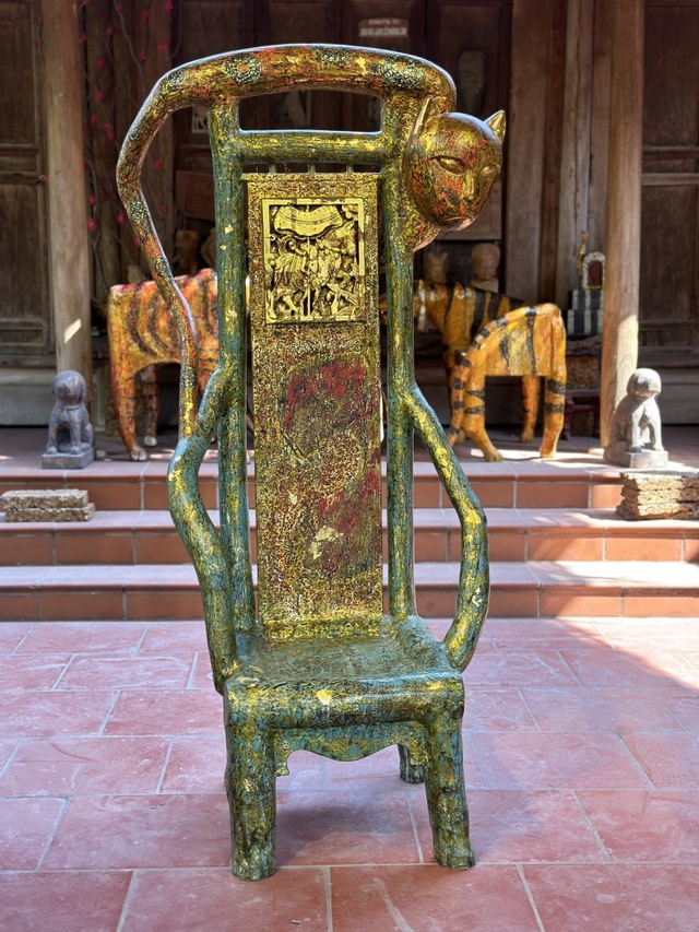  Bộ bàn ghế 7 con mèo độc nhất vô nhị giá 1 tỷ đồng chào Tết Quý Mão 2023  - Ảnh 5.