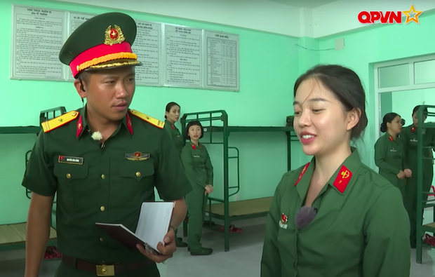 Linh Ngọc Đàm bị chỉ huy trách ở bẩn tại Sao Nhập Ngũ 2023 - Ảnh 2.