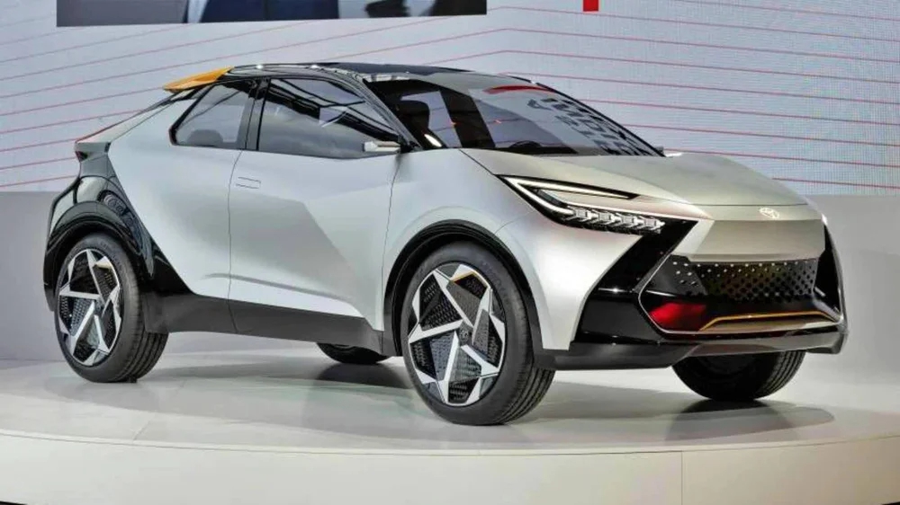 Những điều biết trước về Toyota C-HR 2023: Thiết kế tương lai, không thể có động cơ điện vì một lý do - Ảnh 1.