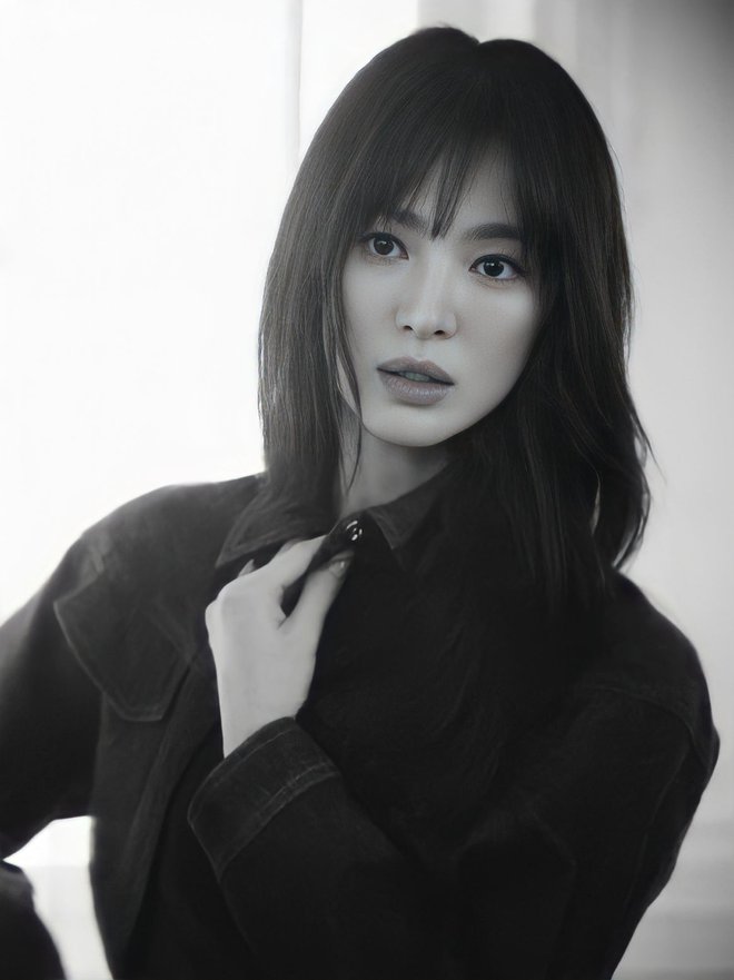 Song Hye Kyo dội bom loạt ảnh tạp chí mới đáp lại ồn ào lão hoá: Nhan sắc xứng tầm định nghĩa cho cụm sốc visual!  - Ảnh 10.
