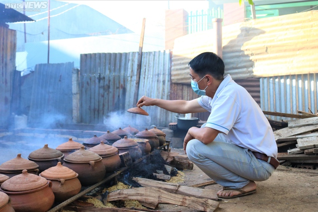  Ảnh: Đưa cá kho làng Vũ Đại lên Tây Nguyên, thu trăm triệu mỗi mùa Tết  - Ảnh 10.