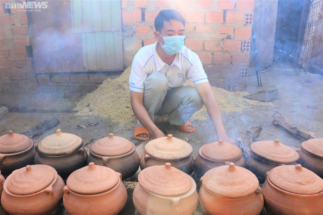  Ảnh: Đưa cá kho làng Vũ Đại lên Tây Nguyên, thu trăm triệu mỗi mùa Tết  - Ảnh 1.