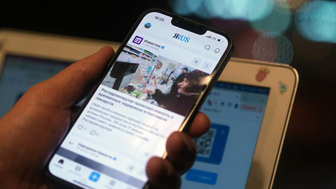 Hàng triệu người Nga dùng Instagram và TikTok phiên bản Nga - Ảnh 1.