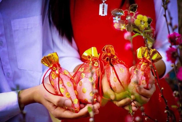Đầu năm mua muối, cuối năm mua vôi - nét đẹp trong phong tục lễ Tết của người Việt - Ảnh 7.