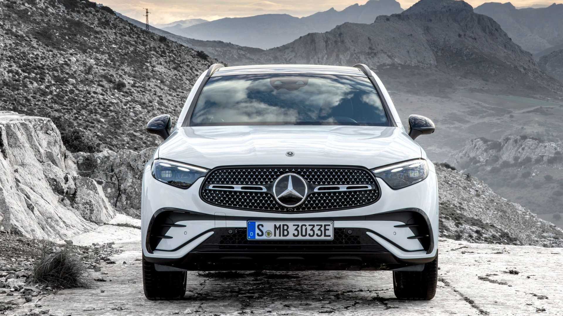 Mercedes-Benz GLC 2023 về Việt Nam sau Tết: Nhập khẩu giới hạn, thay đổi lớn đáp trả BMW X3 mới lắp ráp - Ảnh 3.