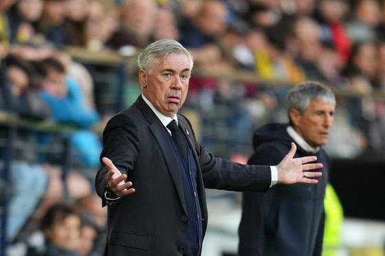 HLV Ancelotti và nỗi lo phòng ngự của Real Madrid - Ảnh 2.