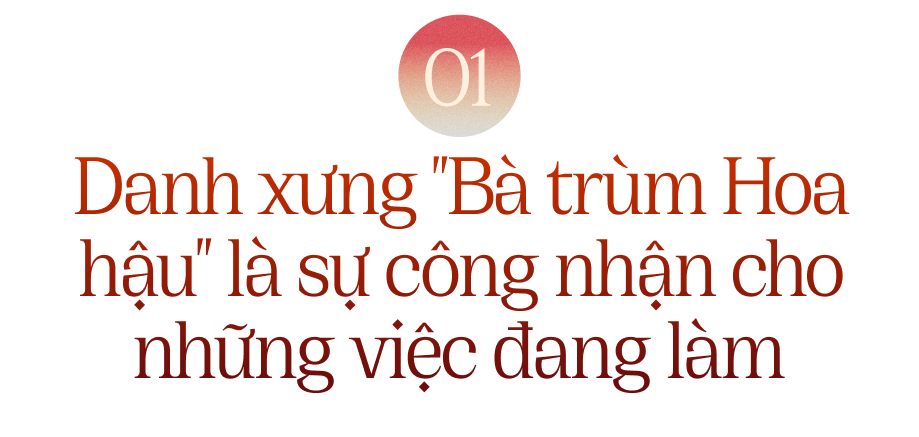 Bà trùm Hoa hậu Phạm Kim Dung: Đợi ngày mặc áo cô dâu, làm đám cưới chính thức với đạo diễn Hoàng Nhật Nam - Ảnh 2.