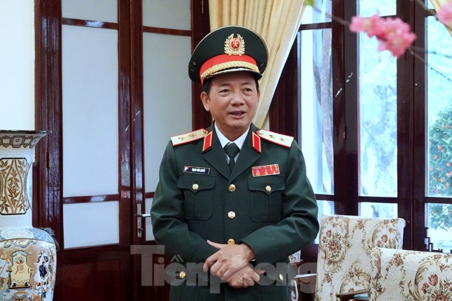 Tổng Tham mưu trưởng Nguyễn Tân Cương giao nhiệm vụ cho cận vệ Lăng Bác - Ảnh 3.