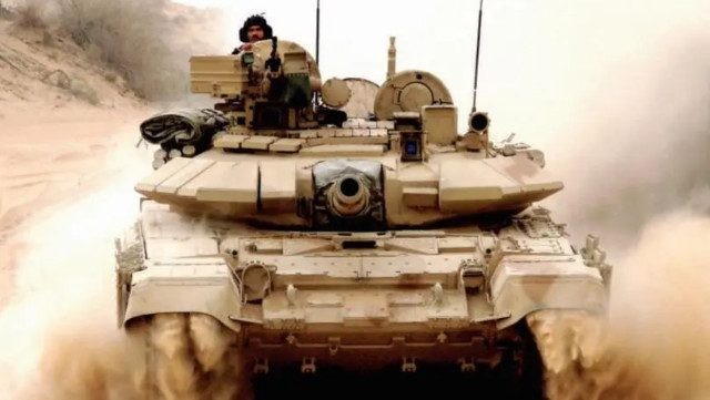 Tiết lộ bất ngờ khi Nga suýt khai tử xe tăng T-90 - Ảnh 1.