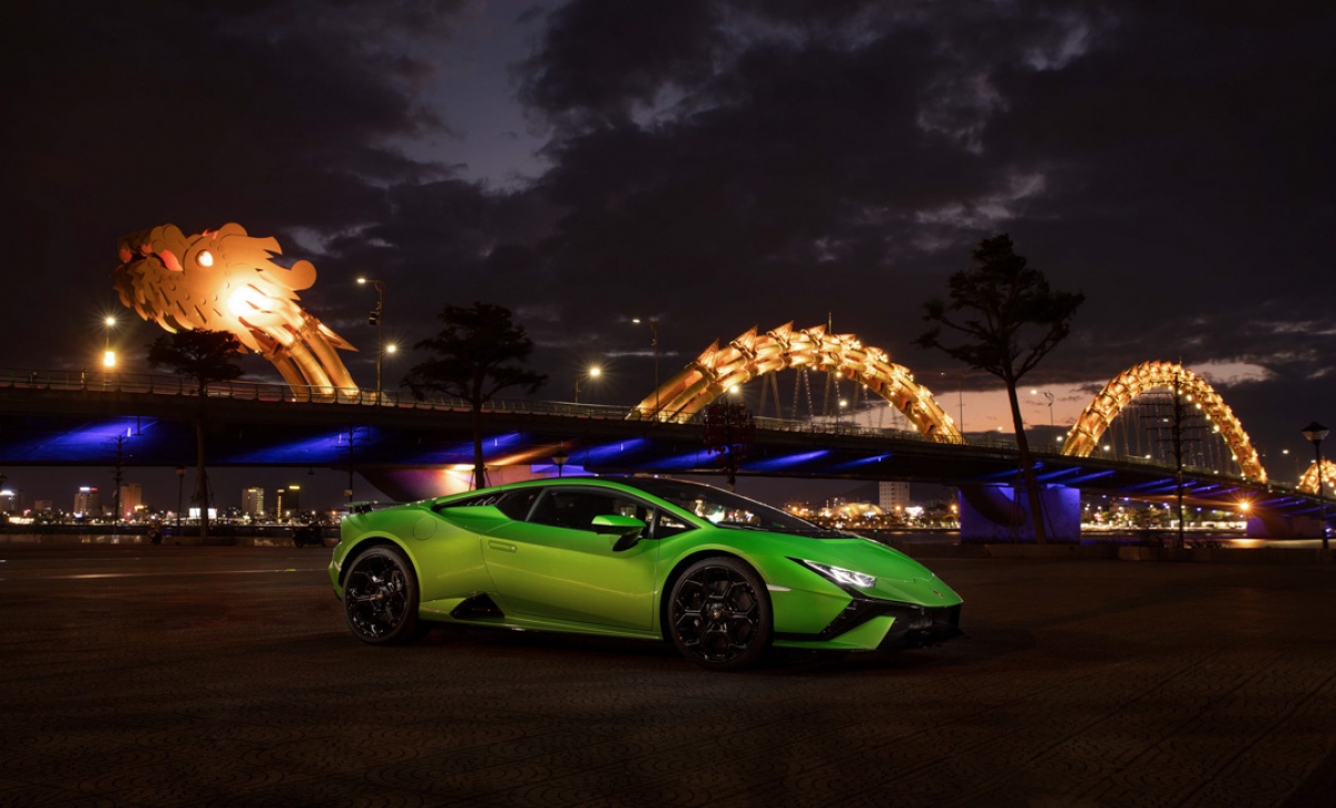 Ngắm Lamborghini Huracan Tecnica thả dáng tại Đà Nẵng - Ảnh 1.