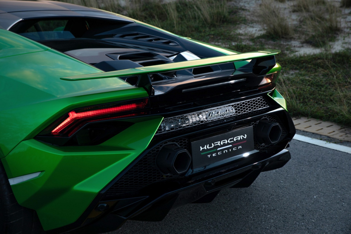 Ngắm Lamborghini Huracan Tecnica thả dáng tại Đà Nẵng - Ảnh 6.