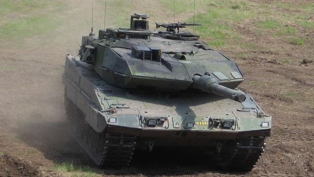 Bản Leopard 2 tốt nhất Ukraine có thể nhận để đánh bại T-90M - Ảnh 2.