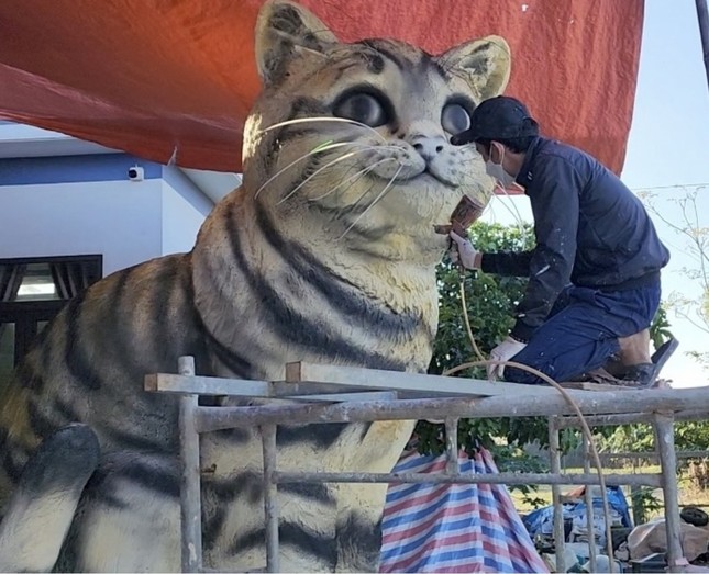 Khen thưởng nghệ nhân tạo hình linh vật hoa hậu mèo ở Quảng Trị - Ảnh 3.