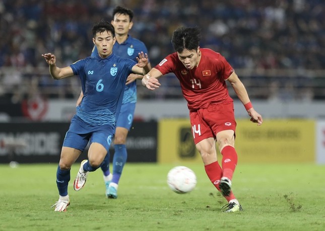 Đội hình xuất sắc nhất AFF Cup 2022: Việt Nam chỉ kém Thái Lan 1 ngôi sao - Ảnh 1.