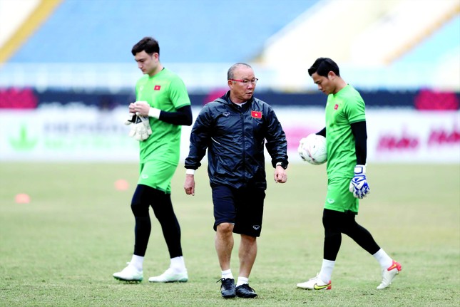 AFF Cup 2022: Việt Nam giành ngôi nhất bảng B để tránh Thái Lan?