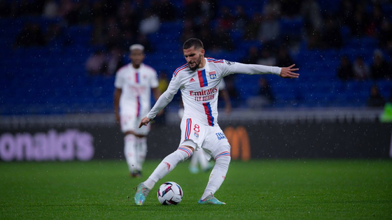 Độc lạ Ligue 1: cầu thủ bị cấm... để râu - Ảnh 4.