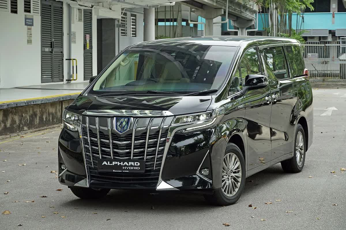 Rộ tin Toyota Alphard sắp có thế hệ mới ngay năm nay: Dễ về Việt Nam dù kén khách - Ảnh 1.