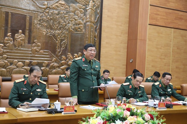Đại tướng Phan Văn Giang chỉ đạo quân đội nắm chắc tình hình, kịp thời tham mưu chiến lược - Ảnh 3.