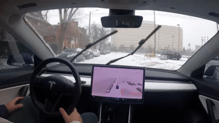 Công nghệ tự lái thần thánh của Tesla cũng phải chịu thua thời tiết - Ảnh 2.
