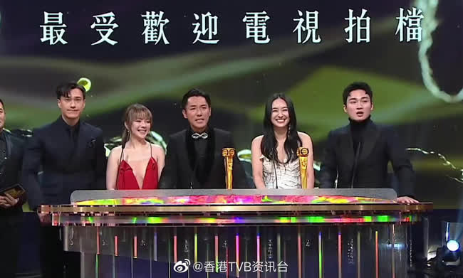  Sốc với kết quả giải thưởng TVB 2022: Tra nam bỏ vợ lên ngôi vương, loạt sao hạng A trở lại kéo rating - Ảnh 7.