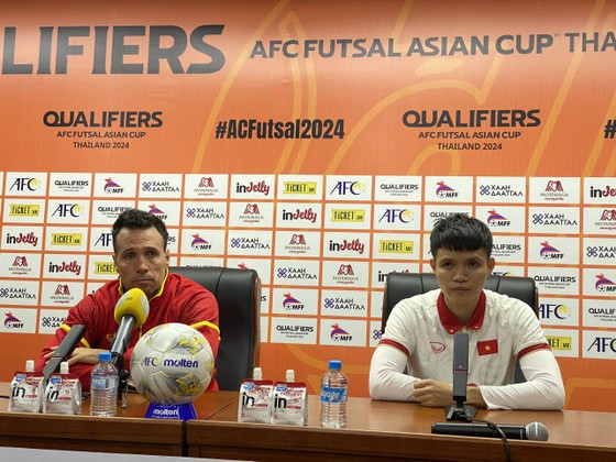 Đội tuyển futsal Việt Nam không hài lòng dù thắng đậm Nepal - Ảnh 2.