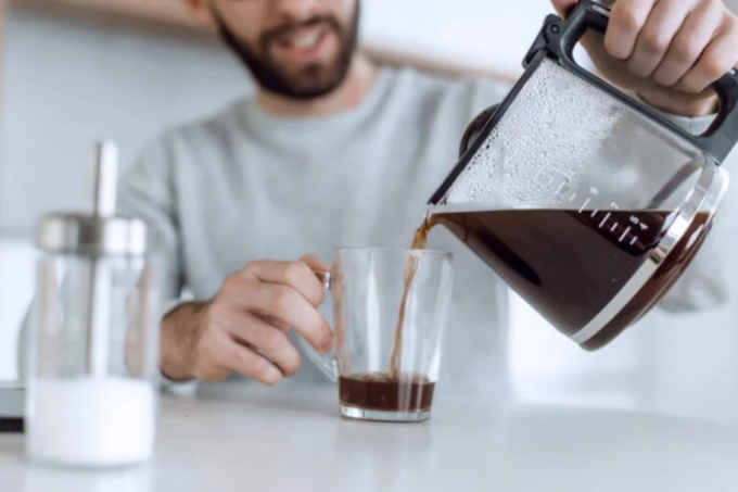 Phát hiện mới: Uống cà phê rất tốt nhưng đừng cho thêm thứ này kẻo mất tác dụng - Ảnh 1.