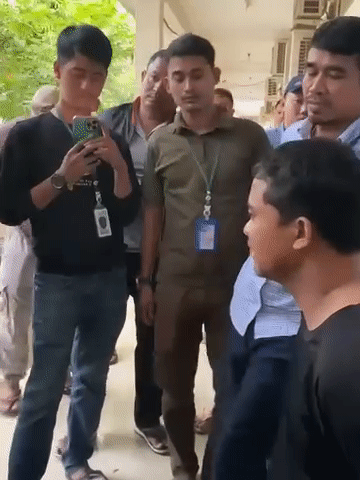 Thẩm vấn nghi phạm sát hại vợ con ở Campuchia: Vợ ngoại tình không cho ngủ chung giường, chồng nghi ngờ con gái không phải con ruột - Ảnh 3.