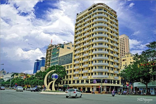 Phát hành 4.800 tỷ trái phiếu, DN sở hữu Daewoo Hanoi và loạt khách sạn tại TP HCM đang bị phong tỏa tài khoản, chờ kết luận liên quan đến Vạn Thịnh Phát - Ảnh 4.