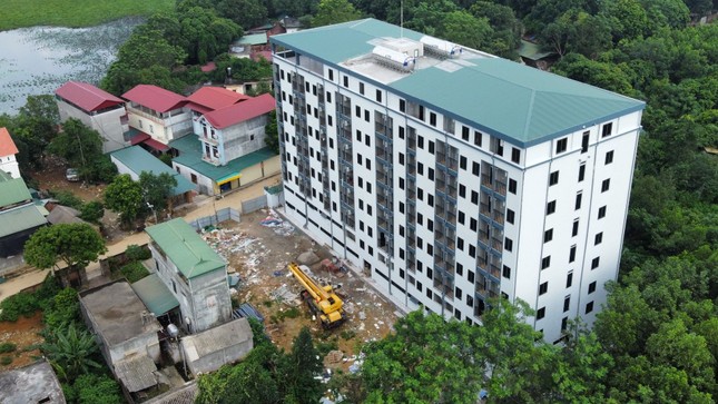 Chủ tịch Hà Nội yêu cầu xử nghiêm chung cư mini xây chui gần 200 căn hộ - Ảnh 2.