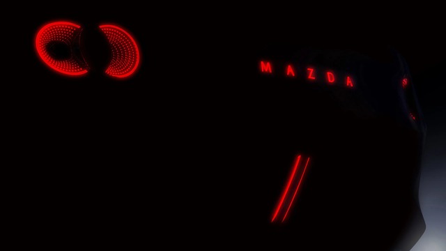 Mazda sẽ cho ra mắt xe mới ngay tháng này với động cơ điện và logo phát sáng lần đầu xuất hiện - Ảnh 1.