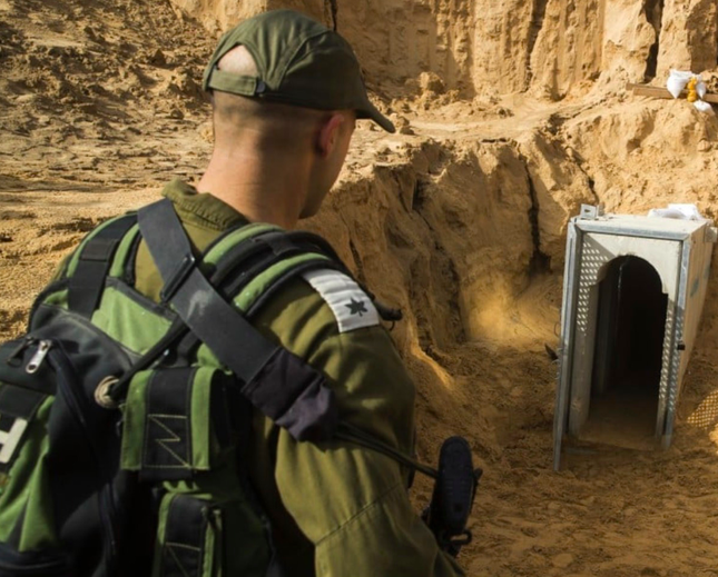 Hệ thống mê cung ngầm của Hamas thách thức Israel - Ảnh 1.