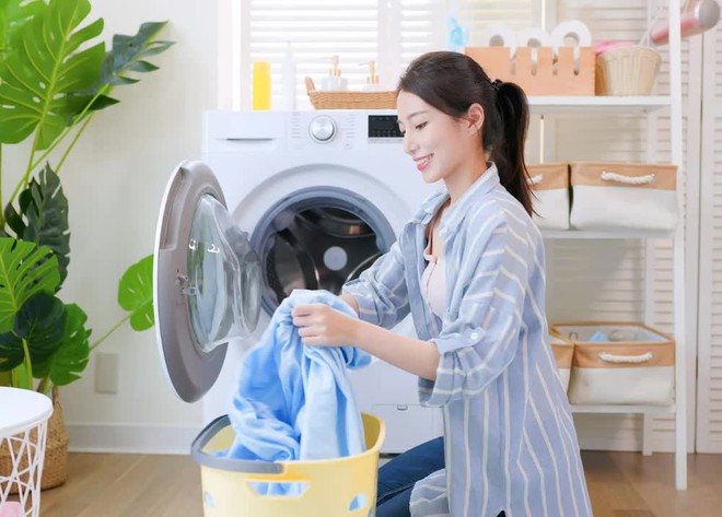  Chuyên gia chia sẻ cách giữ gìn giúp tuổi thọ máy giặt lâu hơn  - Ảnh 2.