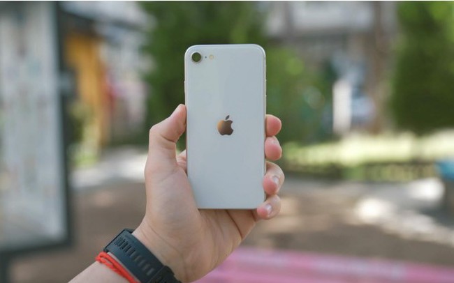 Apple chia sẻ mẹo kiểm tra iPhone đã qua sử dụng - Ảnh 1.