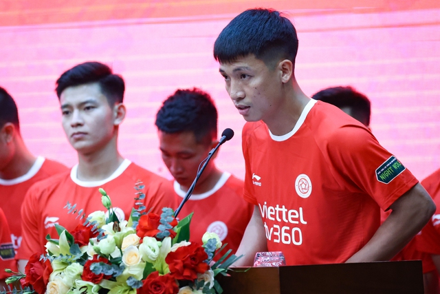 Viettel cạnh tranh ngôi vô địch tại V.League 2023/24 - Ảnh 3.