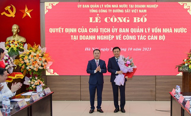 Công bố tổng giám đốc, phó tổng giám đốc Tổng Công ty Đường sắt Việt Nam - Ảnh 1.