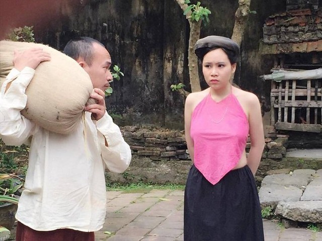 Nữ diễn viên lùn nhất Việt Nam nhưng cưới chồng Tây cao 2m: 8 năm không sinh con vẫn hạnh phúc - Ảnh 2.