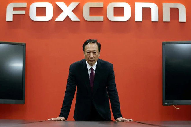 Giữa lúc Foxconn bị điều tra, người Trung Quốc lại nói về miếng ăn và sợi tóc khó xơi? - Ảnh 1.