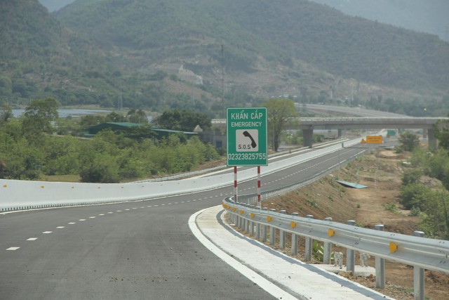 Tuyến đường cao tốc dài 49km, trị giá 7.600 tỷ tiên phong làm điều chưa từng có ở Việt Nam - Ảnh 3.