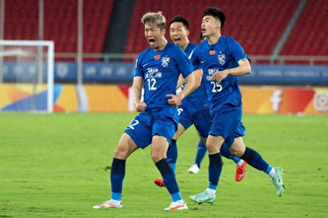 Báo Trung Quốc chê CLB Hà Nội yếu nhất bảng, khó làm nên chuyện ở cúp châu Á vì chuyện ở V.League - Ảnh 2.