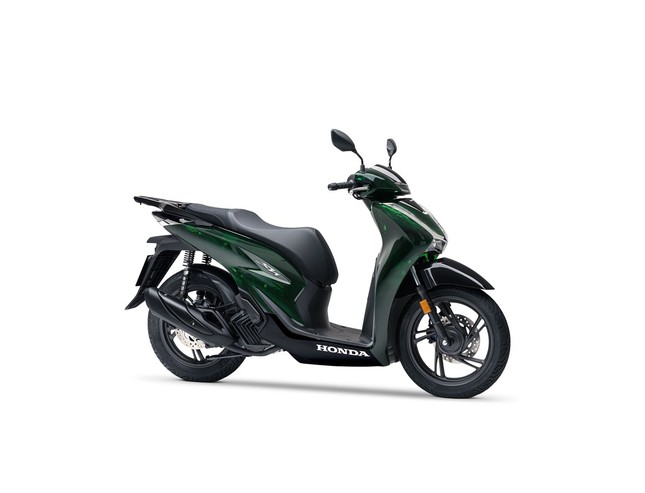 Honda SH Vetro với lớp áo màu xanh thủy tinh trong suốt - Ảnh 4.