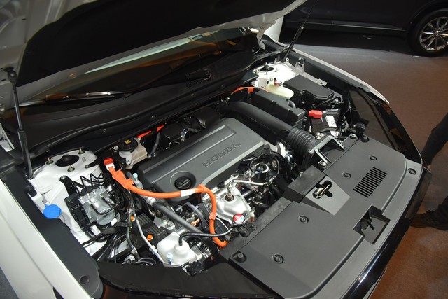 Honda CR-V 2024 ra mắt tại Việt Nam: Giá từ hơn 1,1 tỷ, có AWD, hybrid, thêm nhiều công nghệ mới cạnh tranh CX-5 - Ảnh 8.