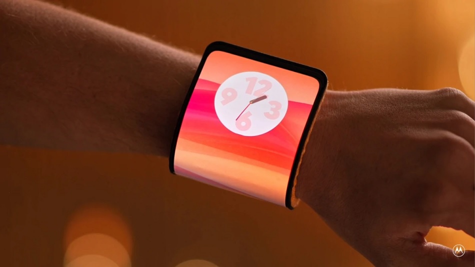 Motorola sẽ sản xuất điện thoại thông minh có thể đeo được trên cổ tay - Ảnh 1.