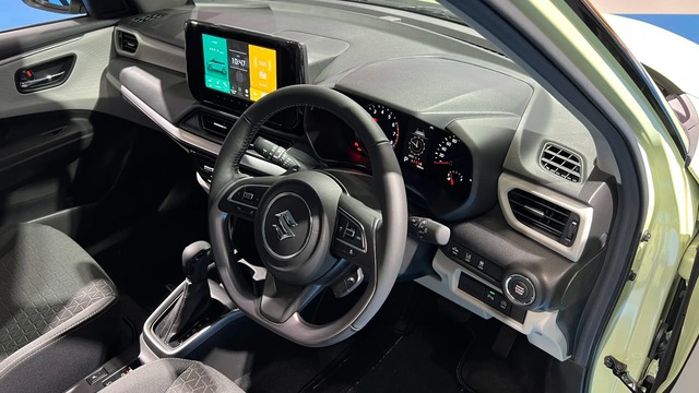 Ảnh thực tế Suzuki Swift 2024 bản gần hoàn thiện: Thêm nhiều công nghệ lần đầu xuất hiện, dễ cạnh tranh Mazda2 - Ảnh 2.