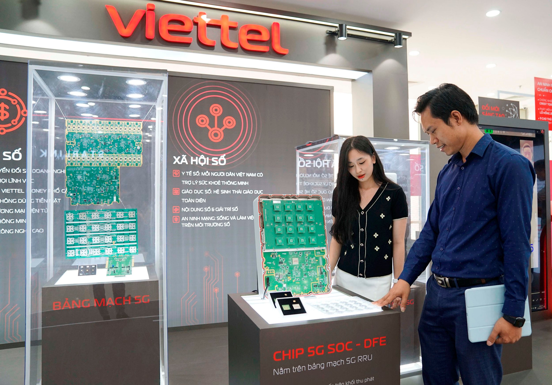 Viettel, Samsung, SpaceX hội tụ tại Triển lãm Quốc tế Đổi mới sáng tạo Việt Nam 2023: Trình diễn hàng loạt công nghệ mới, công bố chip 5G - Ảnh 5.