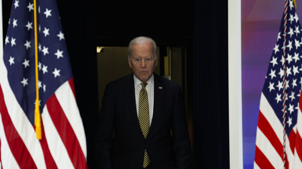 Chính trị rối ren, Tổng thống Mỹ Joe Biden gọi điện trấn an các đồng minh - Ảnh 1.
