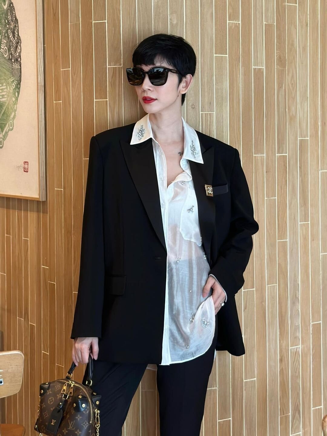 Sao Việt 4/10: Chí Trung tình tứ cùng bạn gái tại điểm quay Hạ cánh nơi anh - Ảnh 11.
