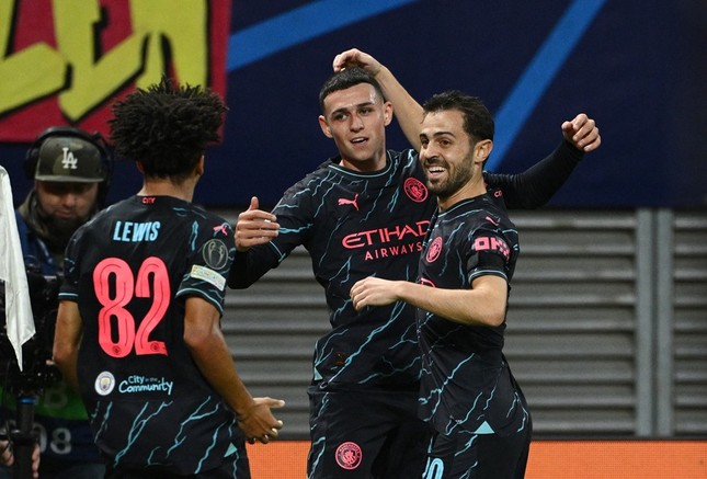 Man City tìm lại cảm hứng nhờ siêu phẩm của kép phụ - Ảnh 2.