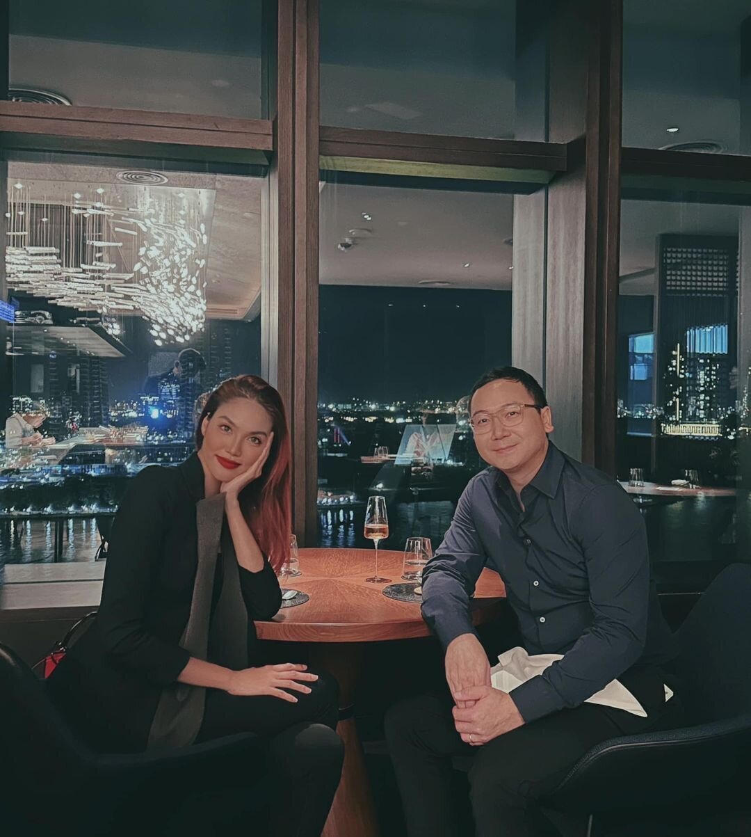 Sao Việt 5/10: Vợ chồng NSND Hồng Vân trẻ trung, khỏe khoắn sau khi giảm cân - Ảnh 10.